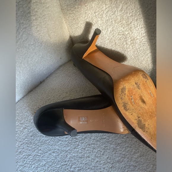 Coach Black Leather Heels with Silver plate size 8 NWOT - Picture 5 of 7